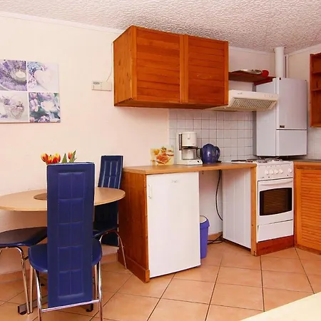 Cottage, Prázdninový dům *